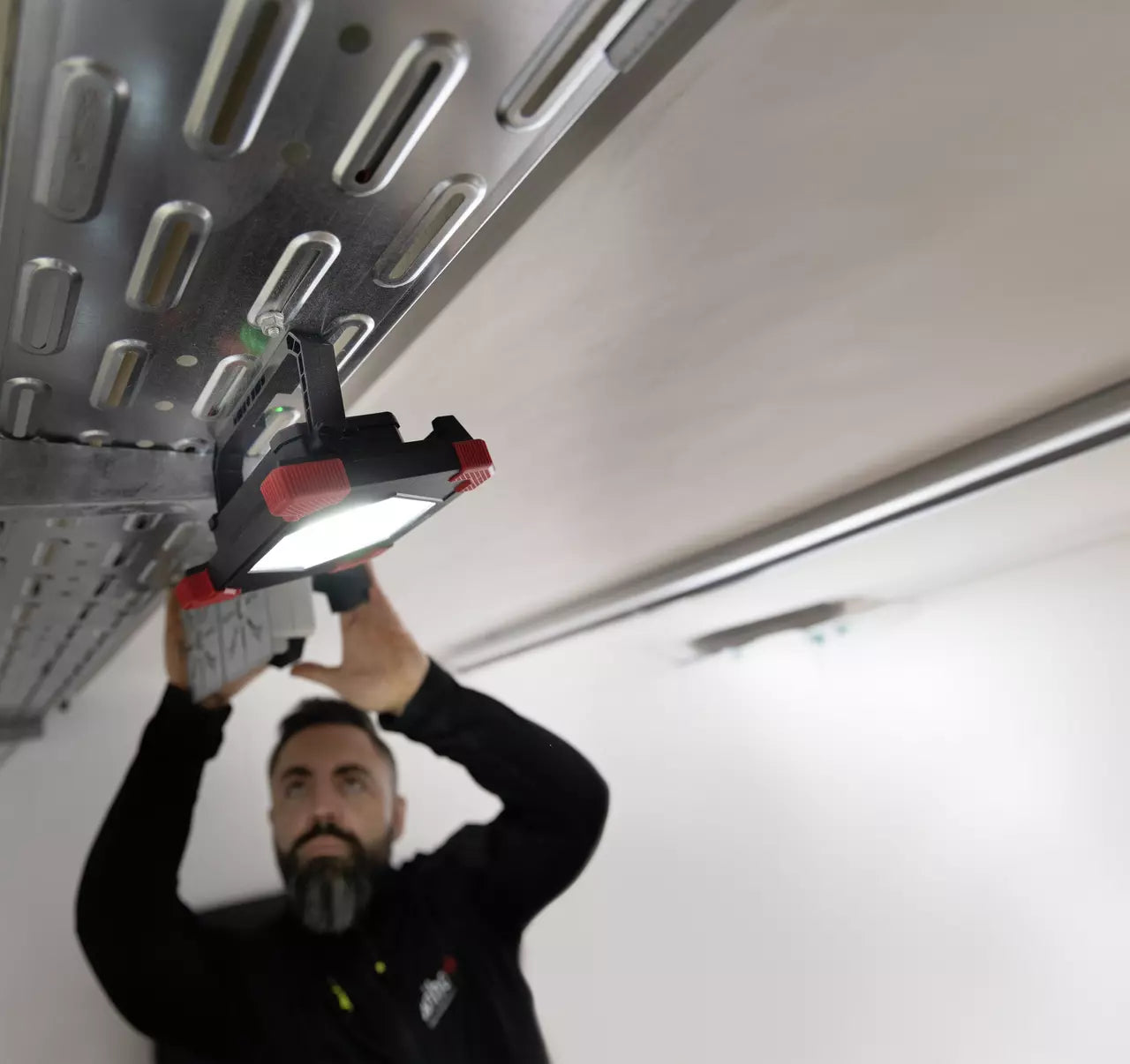 WHIA foco a batería